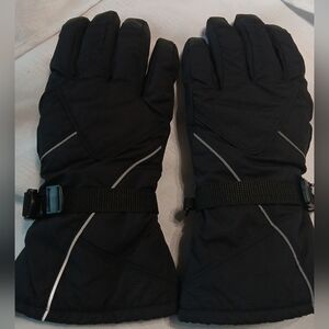 Hot Shot Winter Gloves Size M/ L